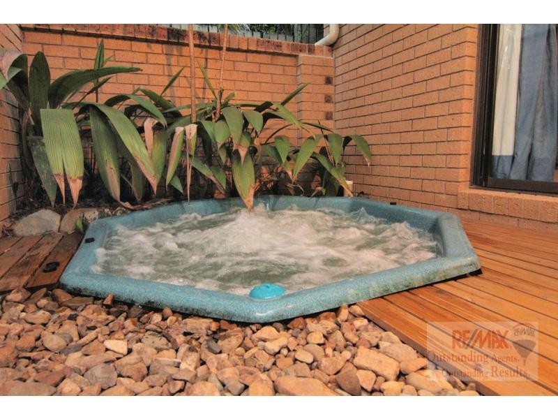 28 Melody Street, Jamboree Heights QLD 4074