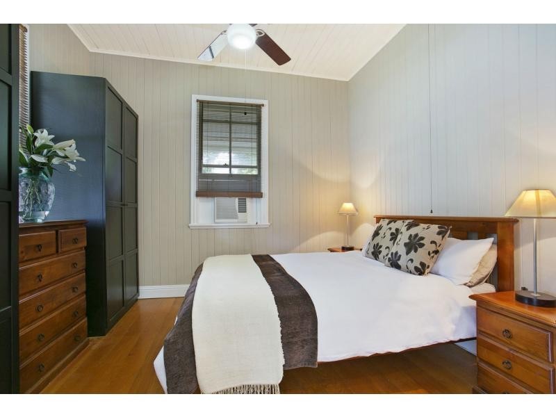 6 Brady Court, Mount Crosby QLD 4306