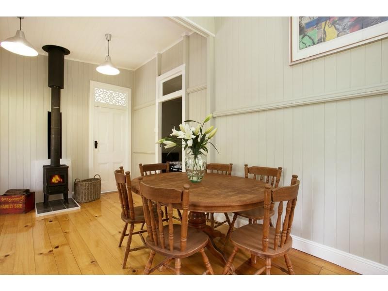 6 Brady Court, Mount Crosby QLD 4306