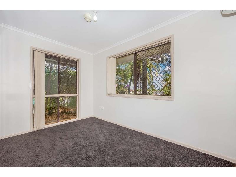 16 Hibbertia Court, Springwood QLD 4127