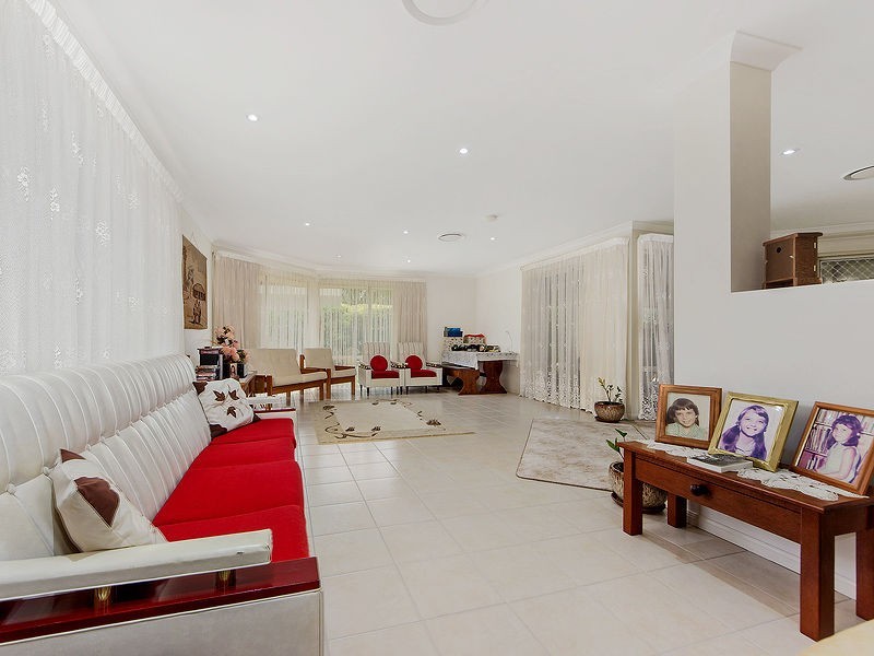 41 Carlock Promenade, Karalee QLD 4306