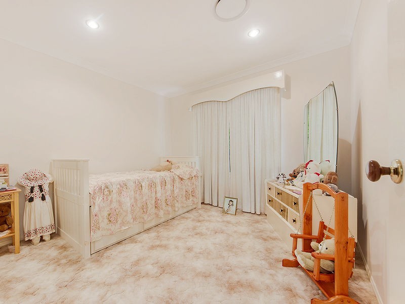 41 Carlock Promenade, Karalee QLD 4306