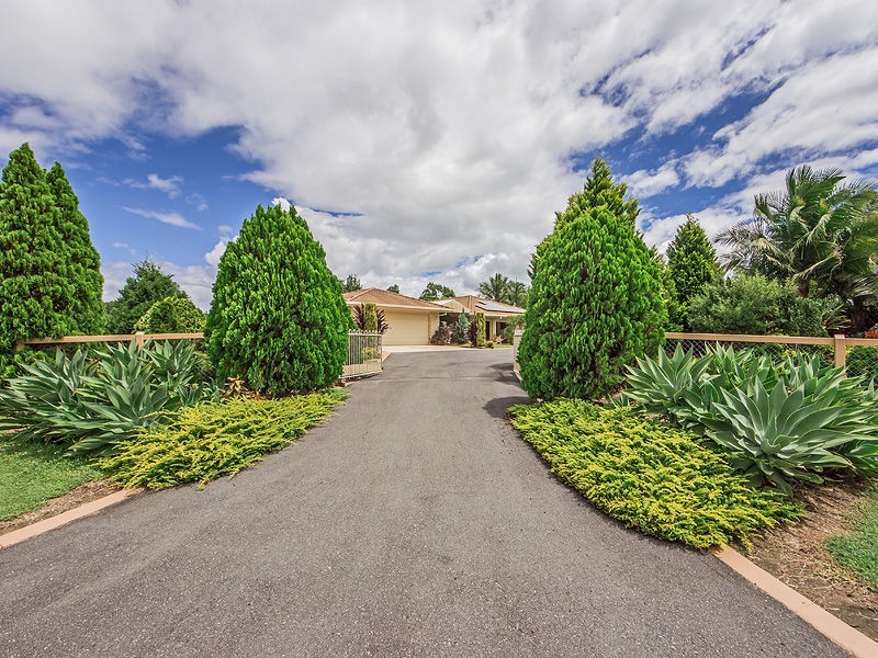 41 Carlock Promenade, Karalee QLD 4306