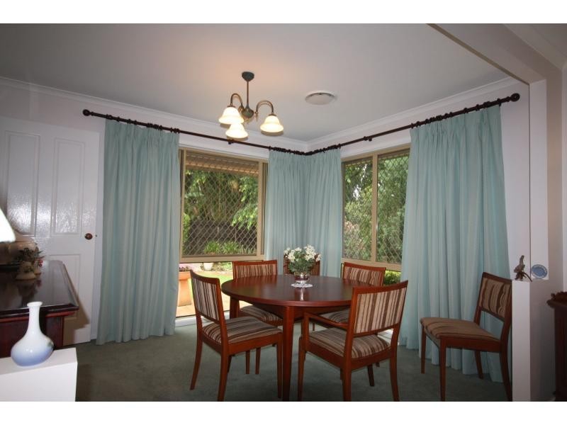 3 Peach Place, Middle Park QLD 4074