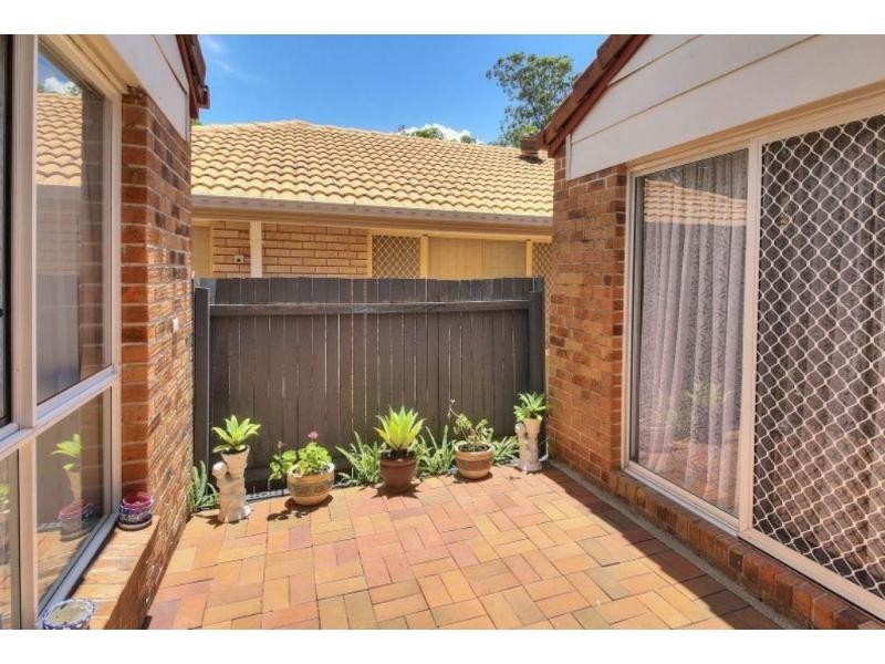 29 Clarendon Circuit, Forest Lake QLD 4078