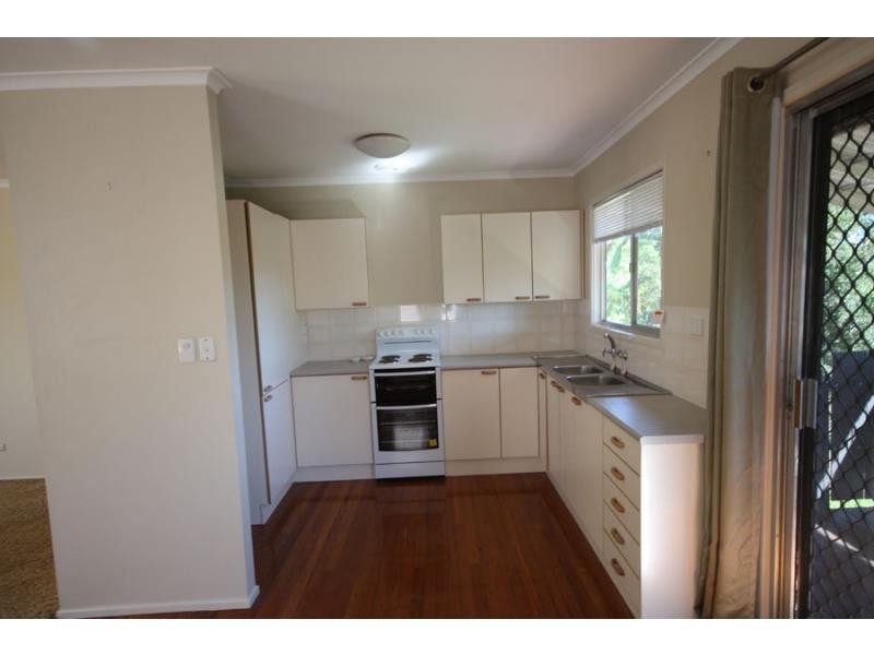 24 Dandenong Road, Jamboree Heights QLD 4074