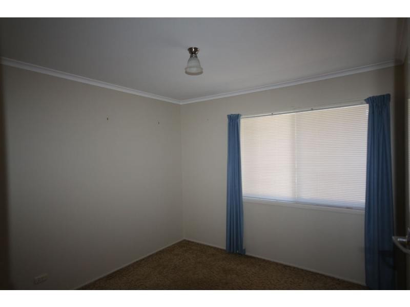 24 Dandenong Road, Jamboree Heights QLD 4074