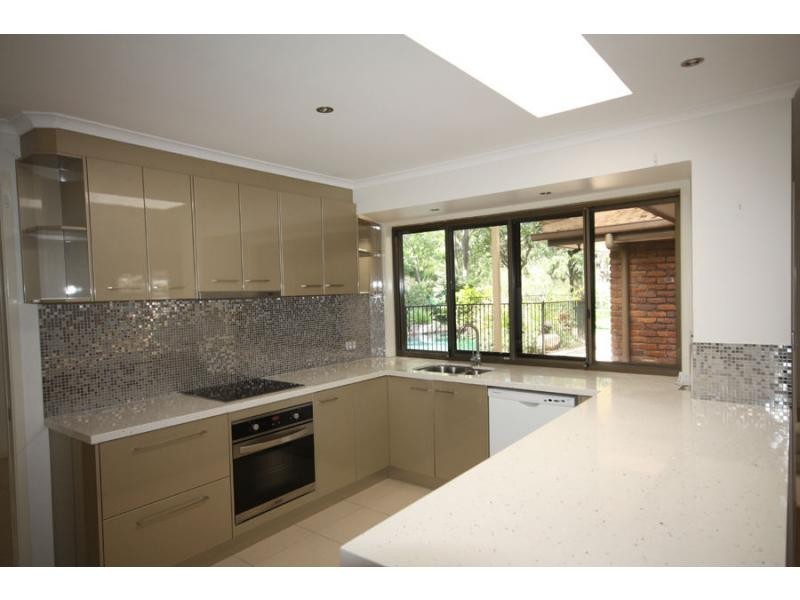 8 Westlake Drive, Westlake QLD 4074