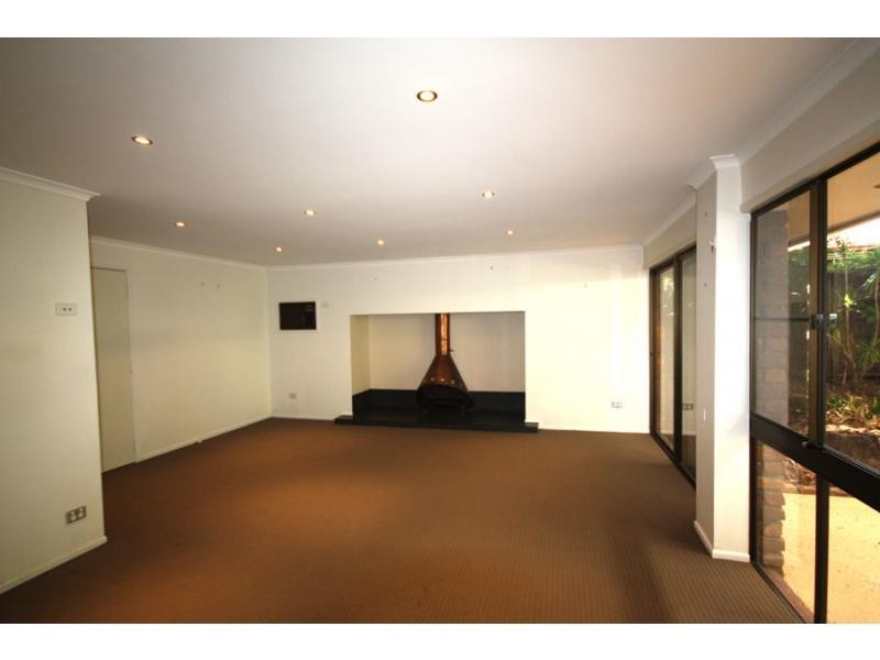 8 Westlake Drive, Westlake QLD 4074