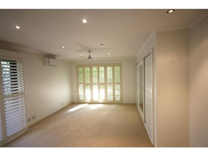 8 Westlake Drive, Westlake QLD 4074
