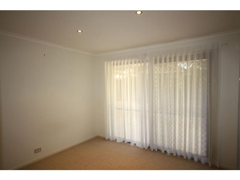 8 Westlake Drive, Westlake QLD 4074