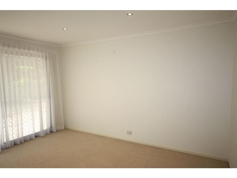 8 Westlake Drive, Westlake QLD 4074