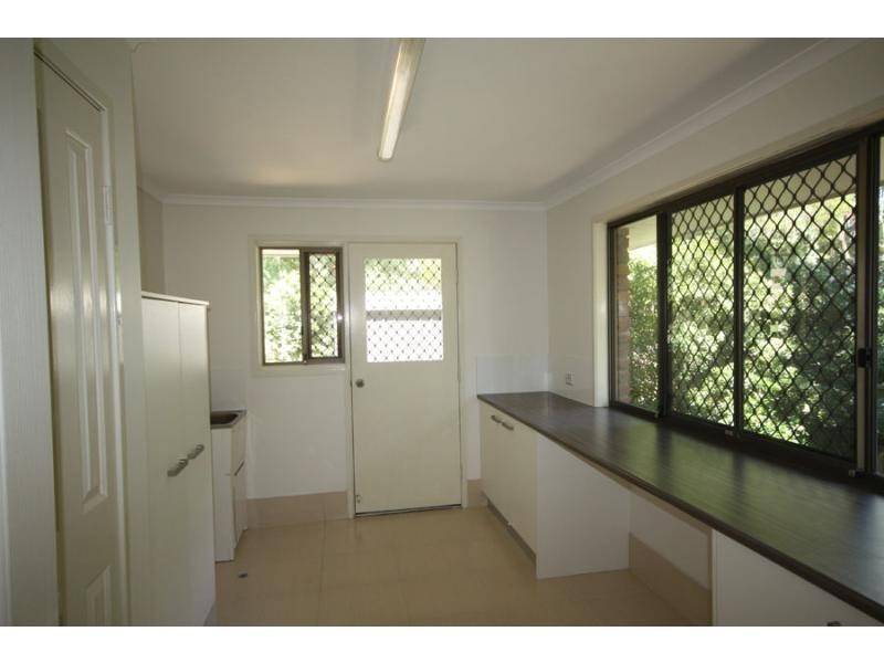 8 Westlake Drive, Westlake QLD 4074