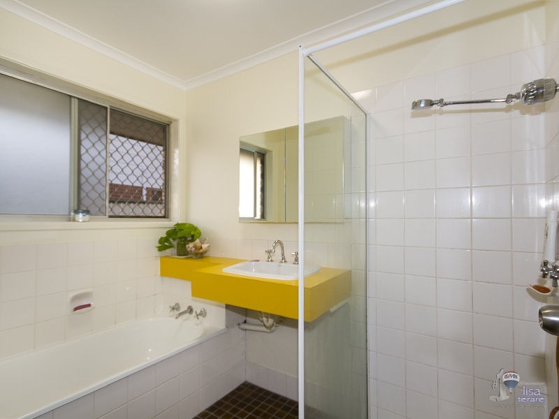 36 Colonsay Street, Middle Park QLD 4074