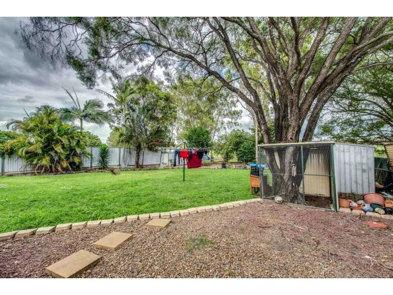 53 Russell Street, Silkstone QLD 4304