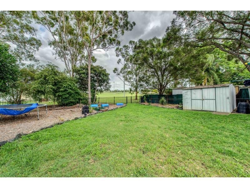 53 Russell Street, Silkstone QLD 4304