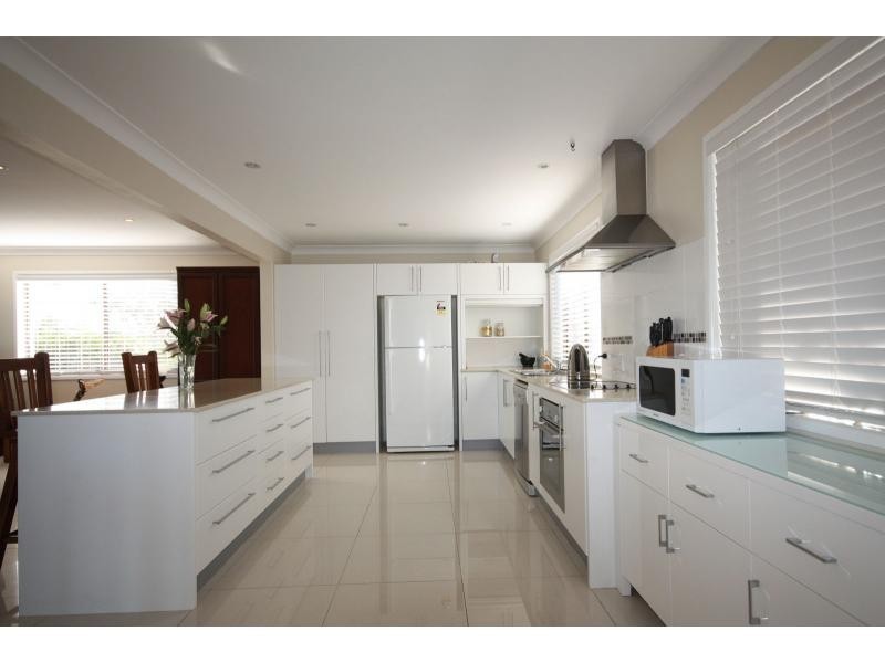 42 Tanglewood Street, Middle Park QLD 4074