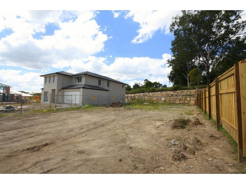 62 Finnegan Circuit, Oxley QLD 4075