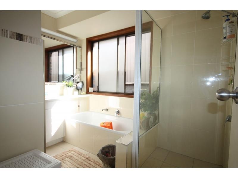 25 Narona Street, Middle Park QLD 4074