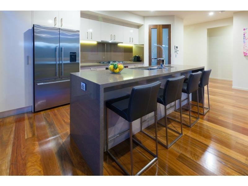 8 Valley Circuit, Kuraby QLD 4112