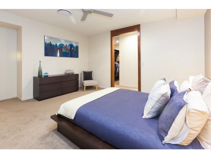 8 Valley Circuit, Kuraby QLD 4112