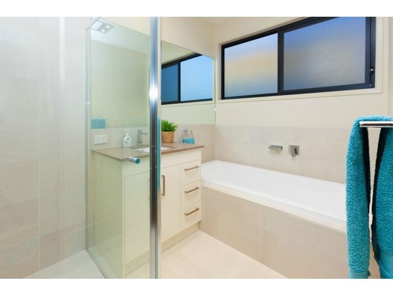 8 Valley Circuit, Kuraby QLD 4112