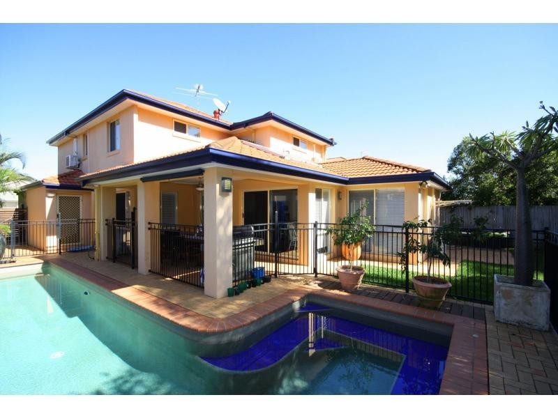 9 Seabrook Circuit, Westlake QLD 4074