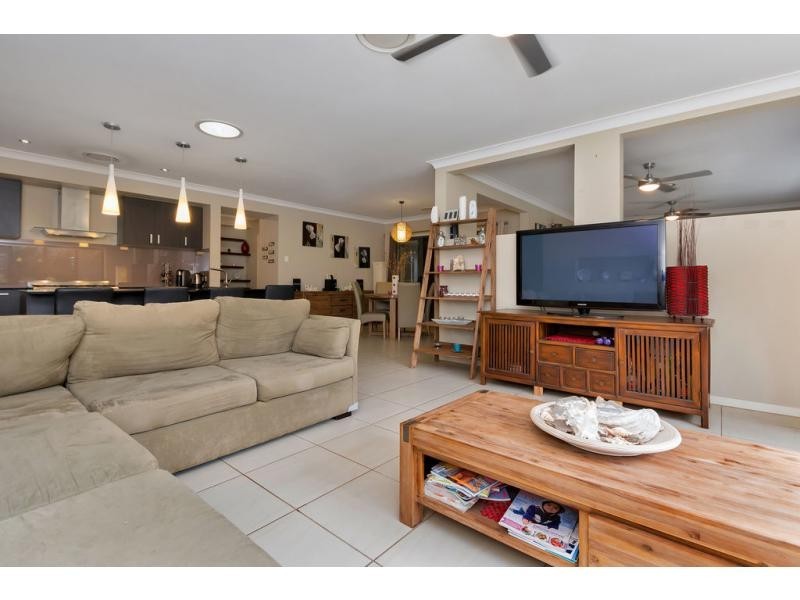 65 Gibbston Place, Doolandella QLD 4077