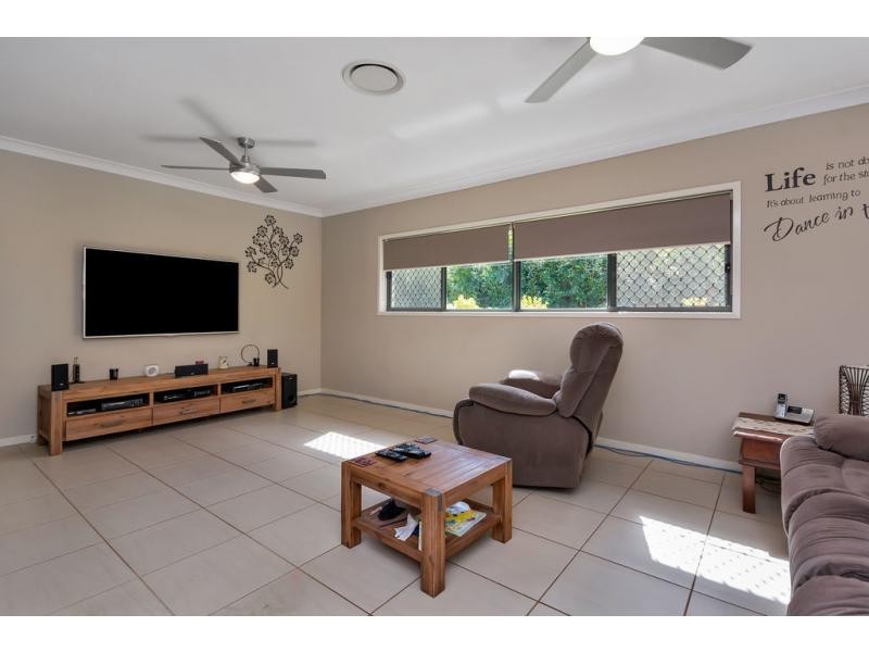 65 Gibbston Place, Doolandella QLD 4077