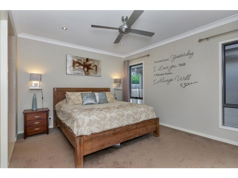 65 Gibbston Place, Doolandella QLD 4077