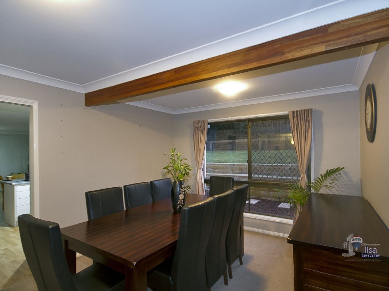 75 Glen Ross Road, Sinnamon Park QLD 4073