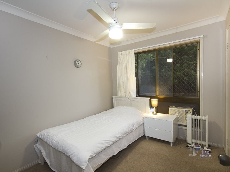 75 Glen Ross Road, Sinnamon Park QLD 4073