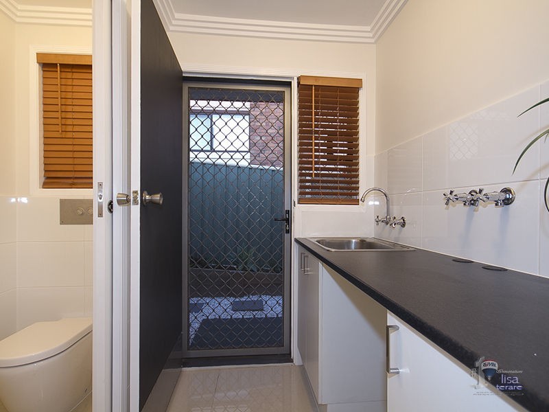 16 Colonsay Street, Middle Park QLD 4074