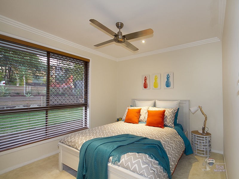 16 Colonsay Street, Middle Park QLD 4074