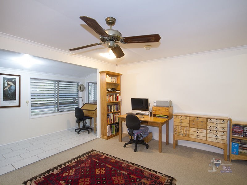 14 Arosa Street, Jamboree Heights QLD 4074