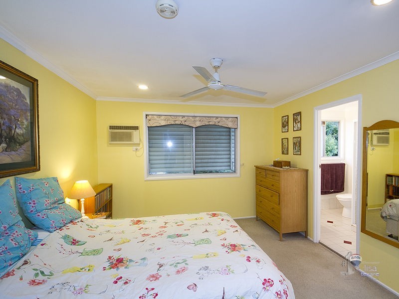 14 Arosa Street, Jamboree Heights QLD 4074