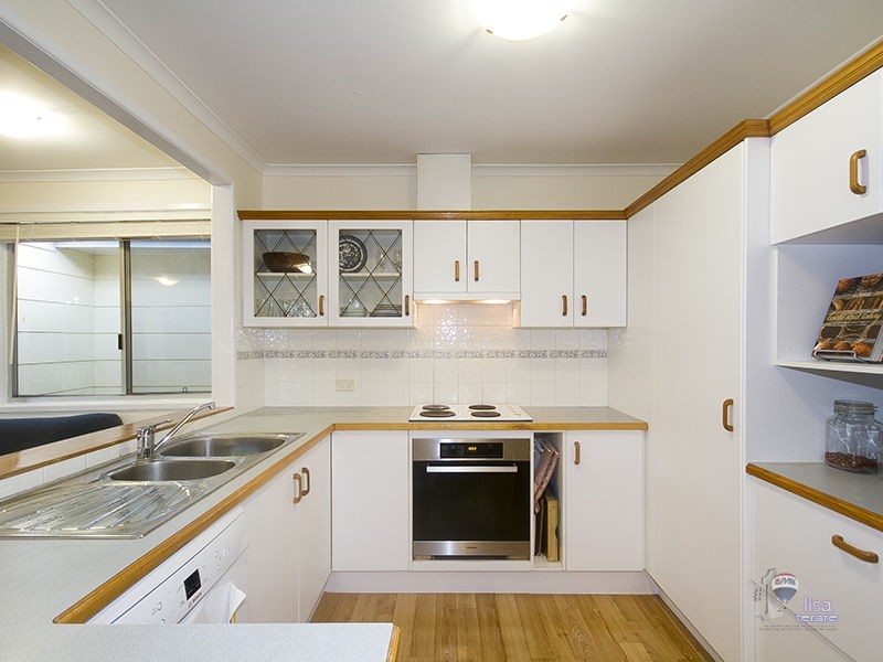 14 Arosa Street, Jamboree Heights QLD 4074