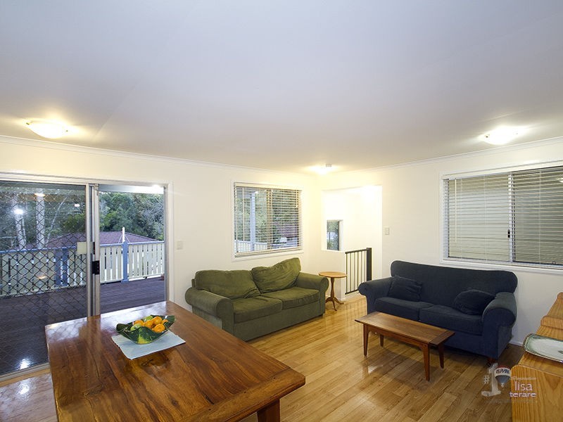 14 Arosa Street, Jamboree Heights QLD 4074