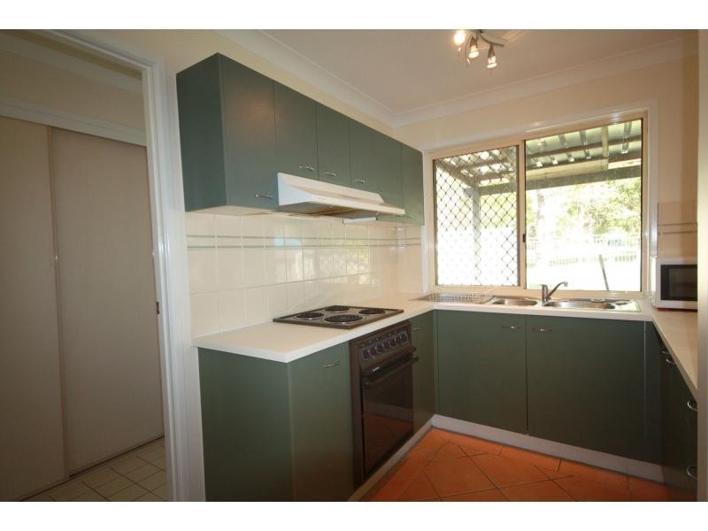 5 Collingrove Place, Forest Lake QLD 4078