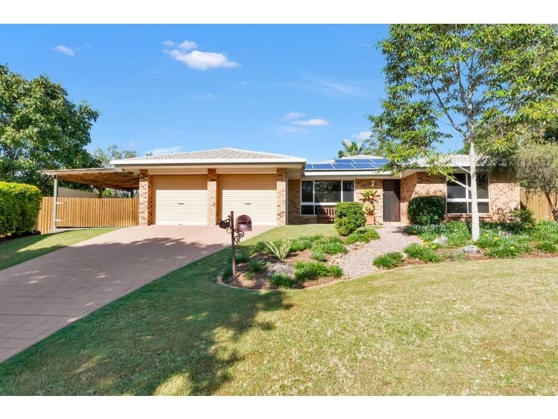 6 Oakmont Grove, Karana Downs QLD 4306