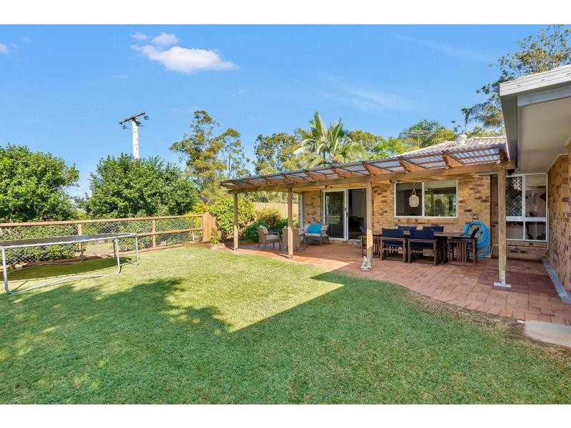 6 Oakmont Grove, Karana Downs QLD 4306