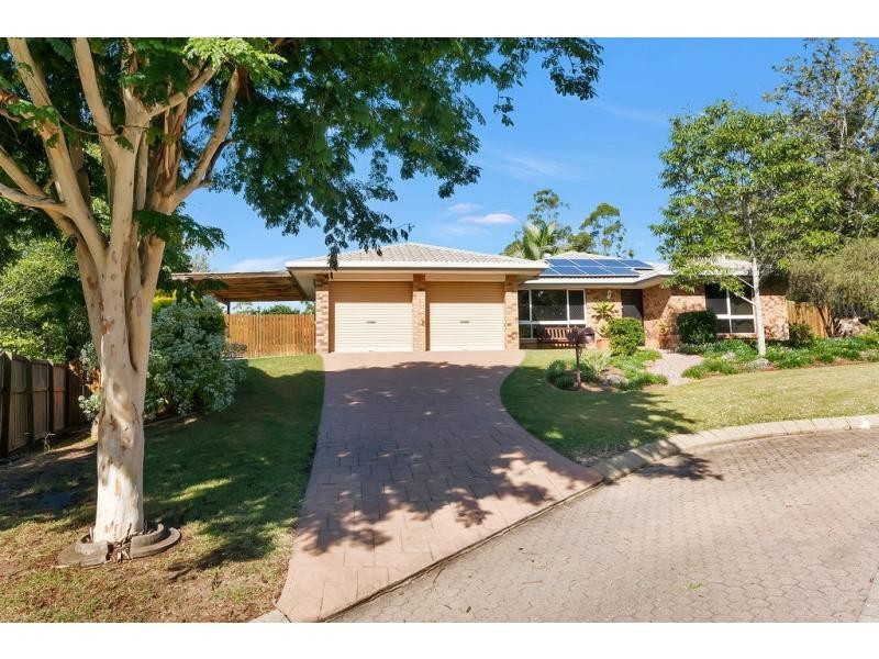 6 Oakmont Grove, Karana Downs QLD 4306
