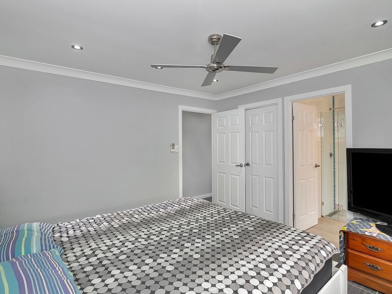 18 GOLDA Avenue, Salisbury QLD 4107