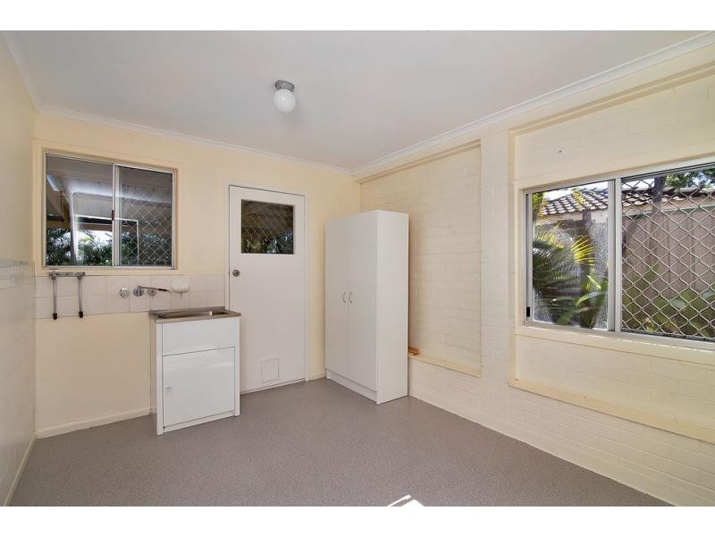 8 Sabot Street, Jamboree Heights QLD 4074