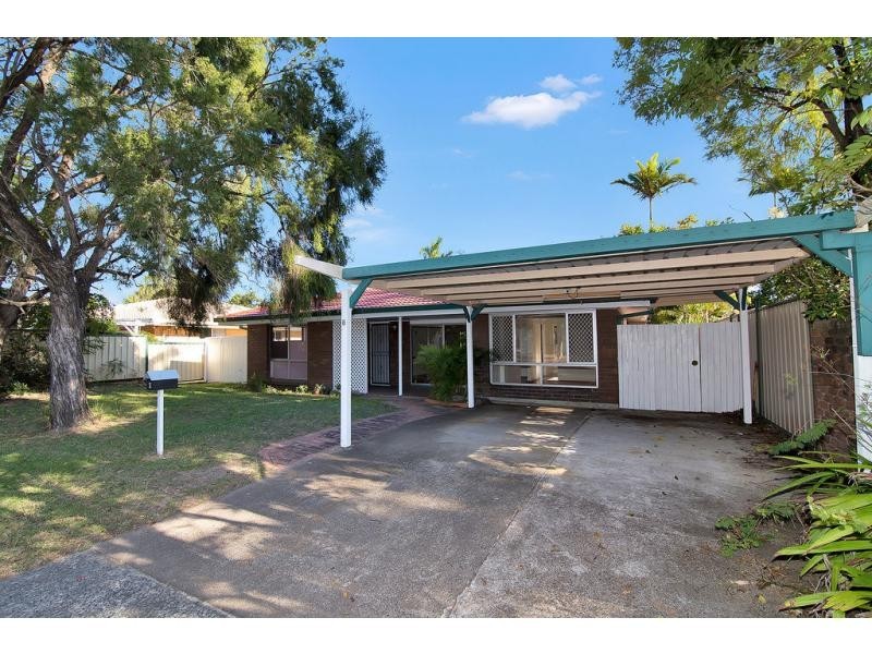 8 Sabot Street, Jamboree Heights QLD 4074