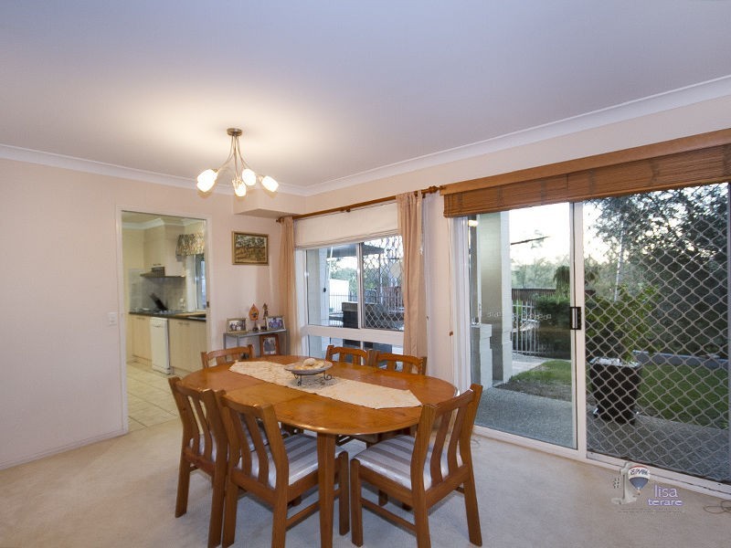 56 Drysdale Street, Mount Ommaney QLD 4074