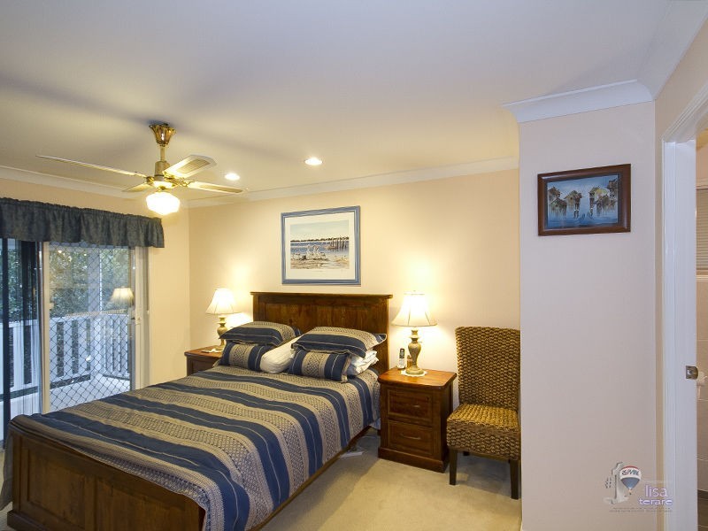 56 Drysdale Street, Mount Ommaney QLD 4074