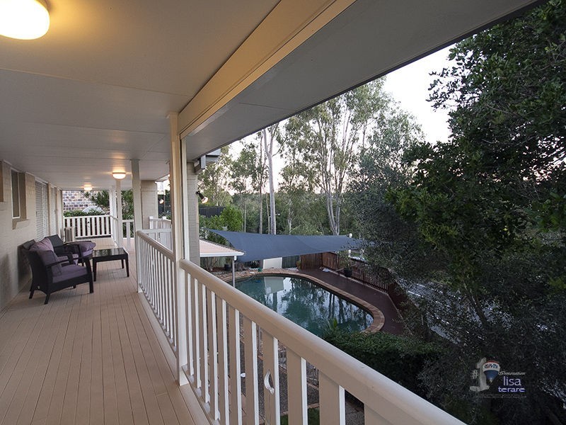 56 Drysdale Street, Mount Ommaney QLD 4074