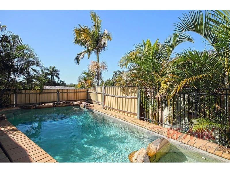 14 Ebrill Street, Jamboree Heights QLD 4074