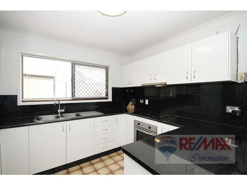 14 Ebrill Street, Jamboree Heights QLD 4074